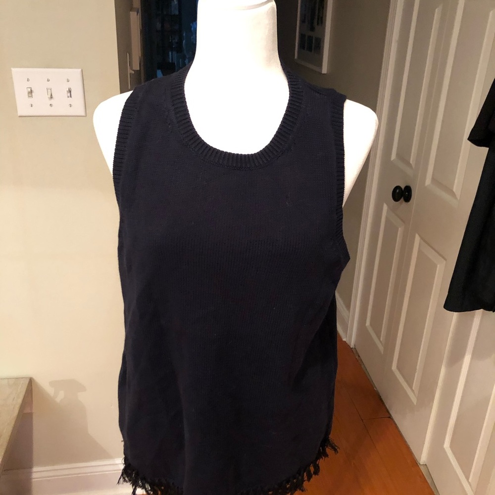 Fringe sleeveless sweater